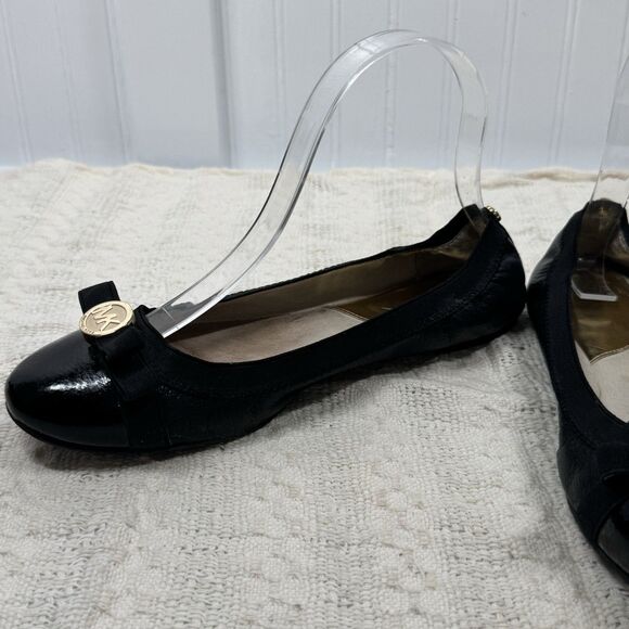MICHAEL KORS Black Leather Mary Janes Shoes Ballet Flats Slip On Size 6.5 M - Picture 6 of 16